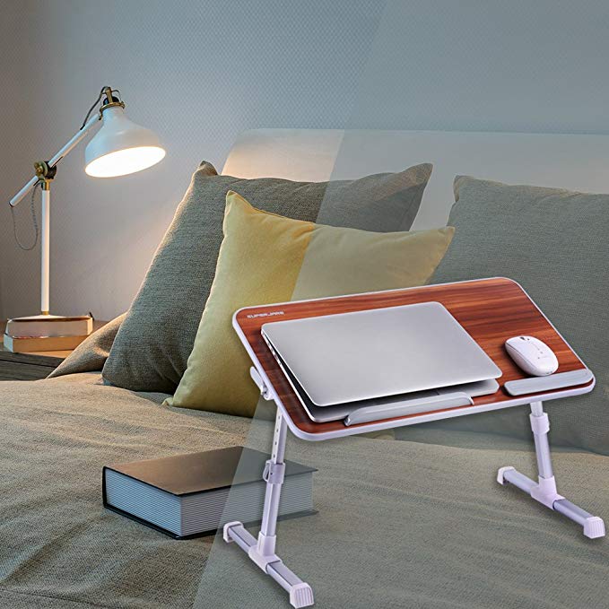 Прикроватный столик для ноутбука. Столик для ноутбука в кровать. Подставка для кровати. Ноутбук на кровати. Bed stand