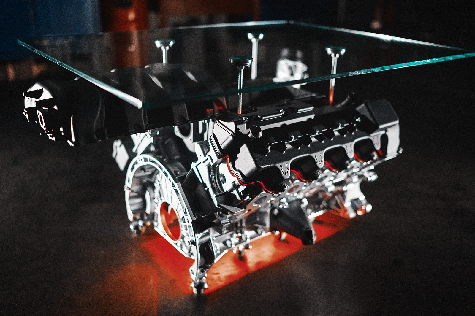 Engine table. Стол из блока m113. Стол двигатель Субару. Стол из двигателя v8 КАМАЗ. Стол из блока цилиндров v12.