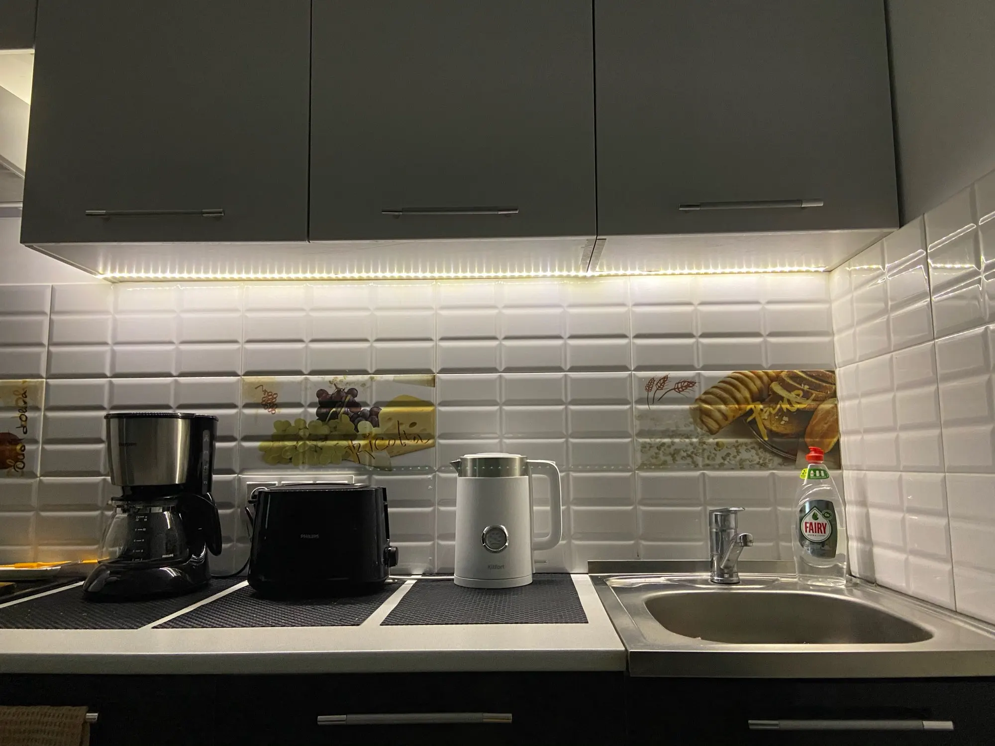 подсветка столешницы на кухне беспроводная