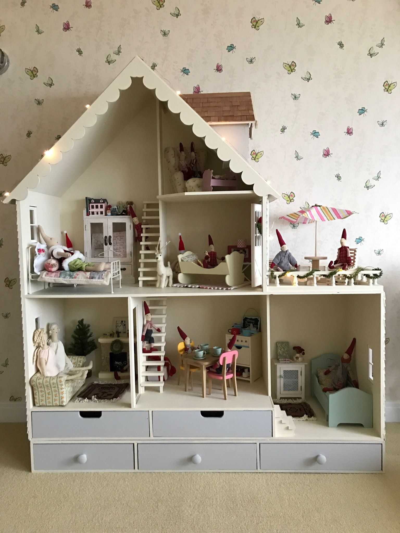 Maileg домики Chicagoean Decorates Martin Dollhouse Country Dollhouse Kit