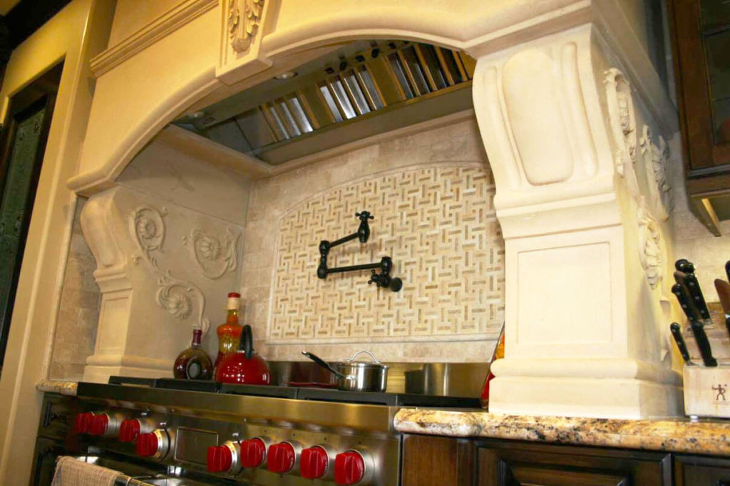 Фото кухонного портала в классическом стиле