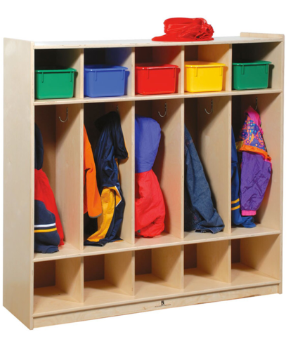 Хранение в шкафчике в детском саду