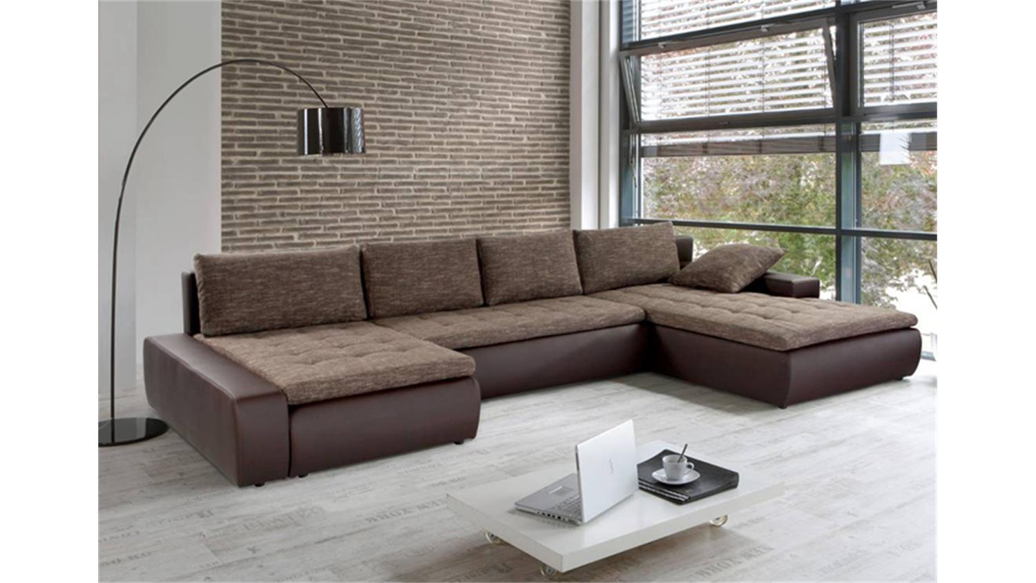 Замшевый угловой диван в современном стиле