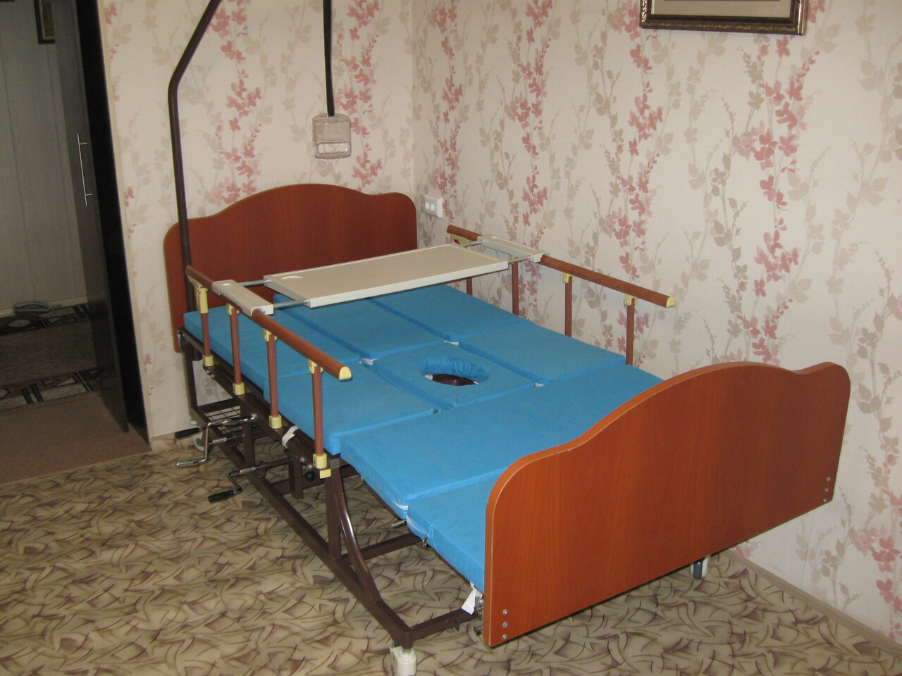 Кровать для лежачих больных - купить медицинские кровати для лежачих больных в Екатеринбурге