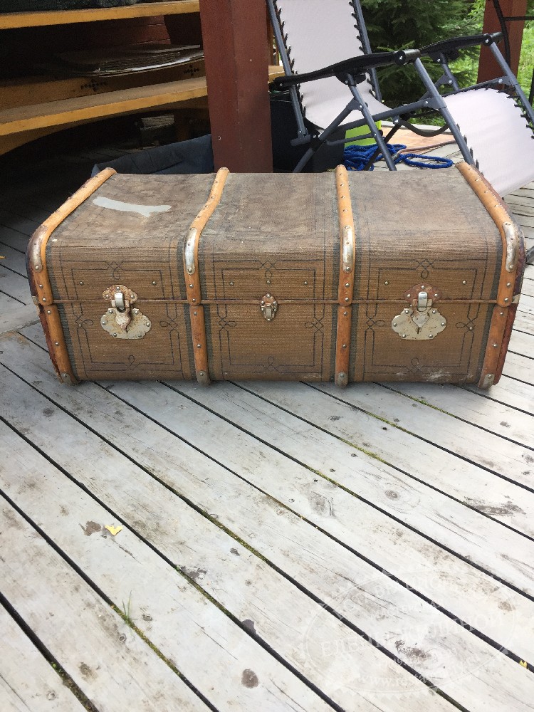 Реставрация старого чемодана