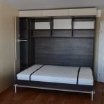 Двуспальная кровать