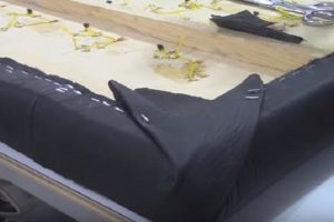 Острая режущая цилиндрическая насадка для просверливания отверстий в поролоне и других мягких материалах — цифенбор.
